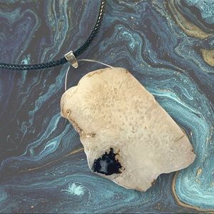 Boho Unique White Agate Slice with Druzy Pendant Cord Necklace